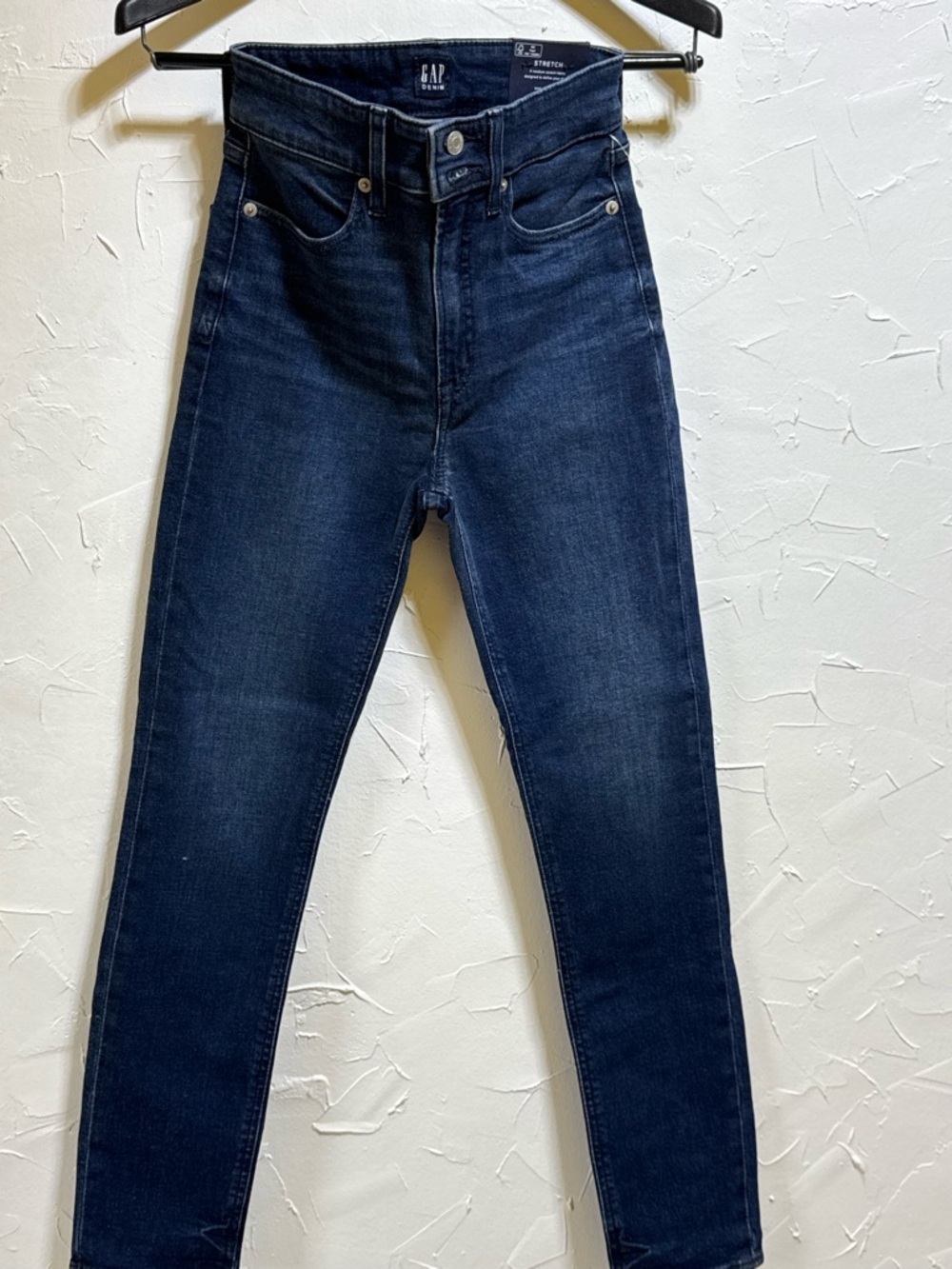 GAP Women’s Indigo Skinny Stretch Jeans